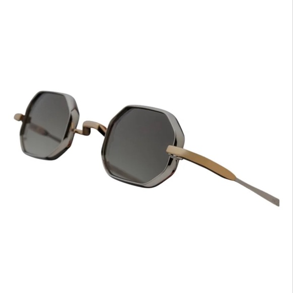 Sold out limited addition Jacques Marie Mage sunglasses - Picture 6 of 10